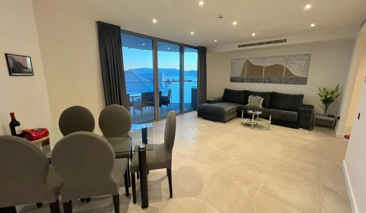 3_bed_Apartment_Carrara_gibraltar_04