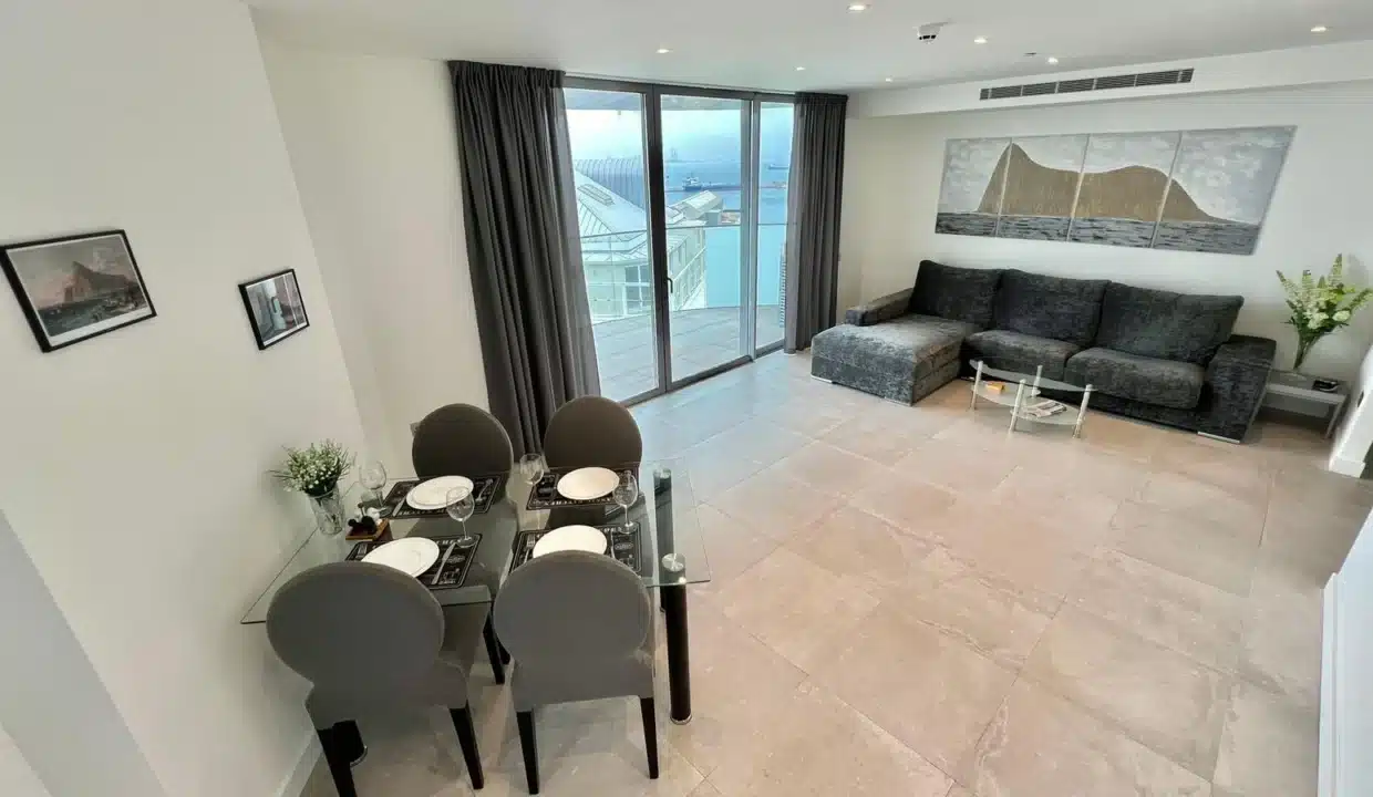 3_bed_Apartment_Carrara_gibraltar_05