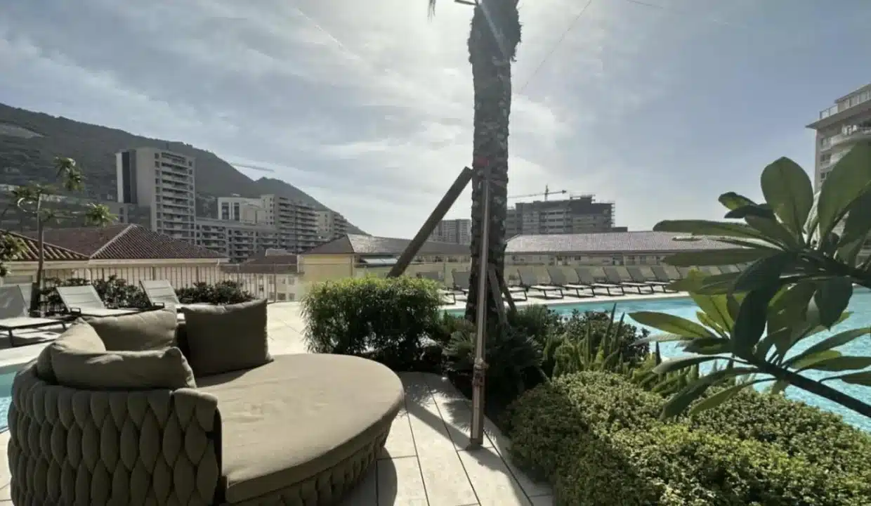 3_bed_Apartment_Carrara_gibraltar_07